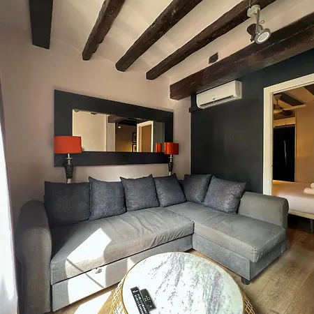 U-nique Est Apartment Barcelona
