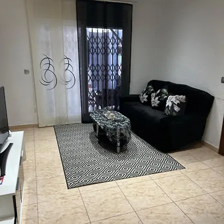 Apartment Sweet House Close To Airport *