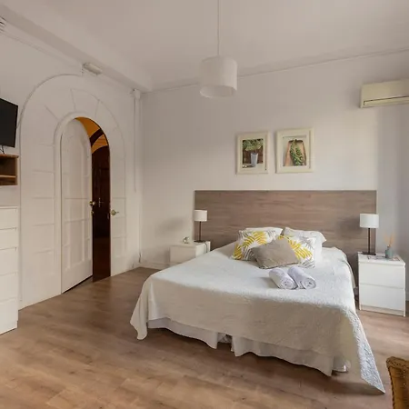Bed & Breakfast Ally's Bed&breakfast, Barcelona