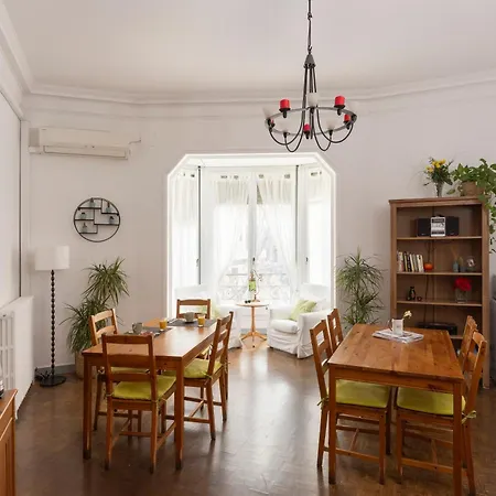 Ally's Bed&breakfast, Panzió