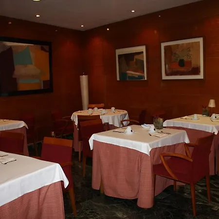 Pedralbes 3*
