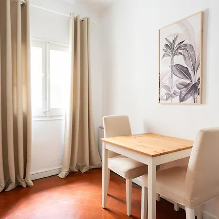Hostel Sunny Bcn *