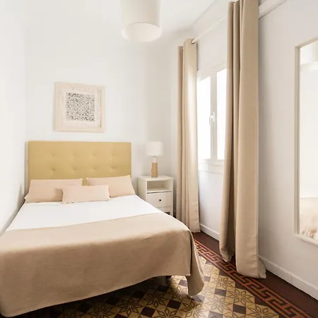 Sunny Bcn Hostel *