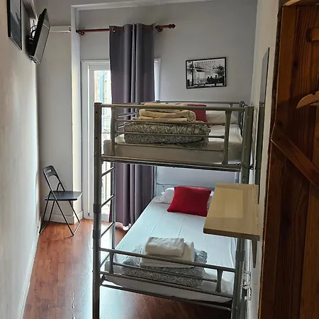 Wow Hostel