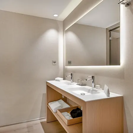 Ac Victoria By Marriott 4* Barcelona