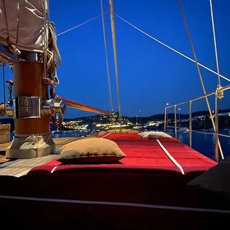 Botel Southern Cross