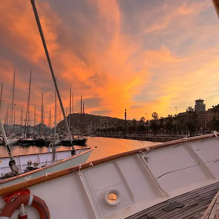 Botel Southern Cross *