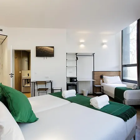 Hotel House 3*