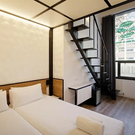 House Hotel 3*