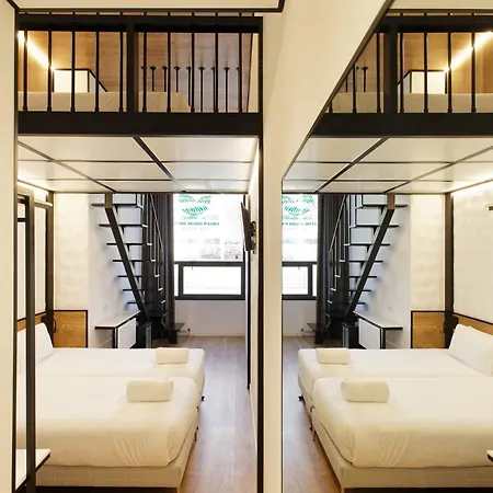 House Hotel