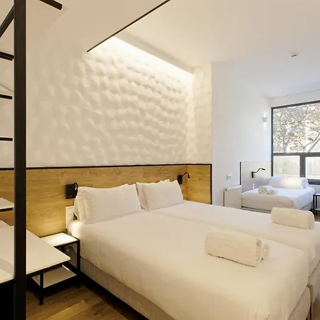 House 3* Barcelone