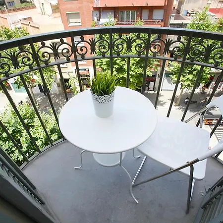 Gaudi Sagrada Familia Apartment Barcelona