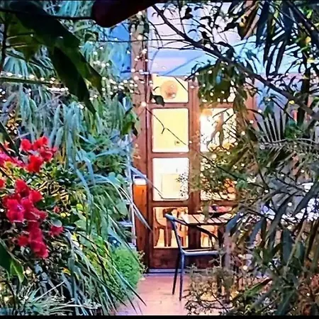 Jardin Secreto En El Centro De 2