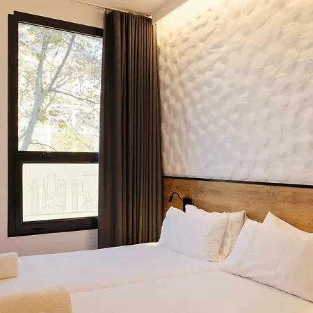 House Hotel 3*