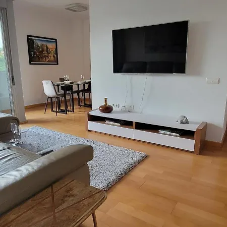 Apartamento Magnifica Isla De La Playa Forum Y Ccib Sant Adrià de Besòs