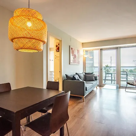 Unique Rentals-seafront Luxe Apartment Barcelona