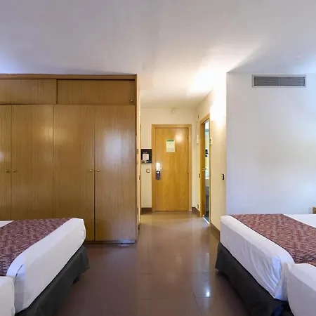 Hotel Catalonia Park Gueell 3*