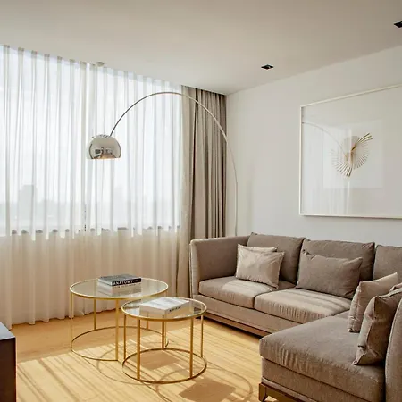 Torre Melina, A Gran Melia Hotel Barcelona