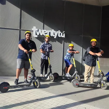 אכסניה Twentytu ברצלונה