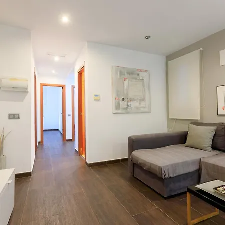Housalia Corsega - 3 Bedrooms Next To Sagrada Familia Apartment *