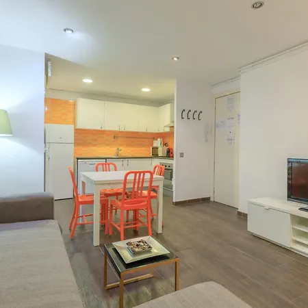 Housalia Corsega - 3 Bedrooms Next To Sagrada Familia Barcelona