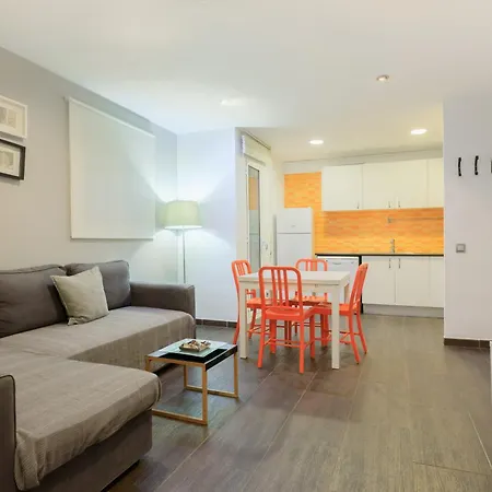 Housalia Corsega - 3 Bedrooms Next To Sagrada Familia