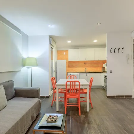 Housalia Corsega - 3 Bedrooms Next To Sagrada Familia Barcelona