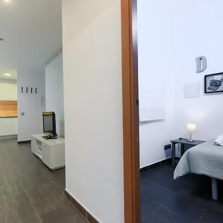 Housalia Corsega - 3 Bedrooms Next To Sagrada Familia Apartment Barcelona
