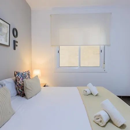 Housalia Corsega - 3 Bedrooms Next To Sagrada Familia