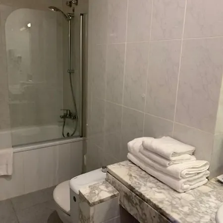 Πανσιόν Iznajar 2*