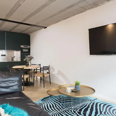 Apartment My Space Brand New In City Center Barcelona