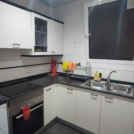 Hostel Alani Montjuic