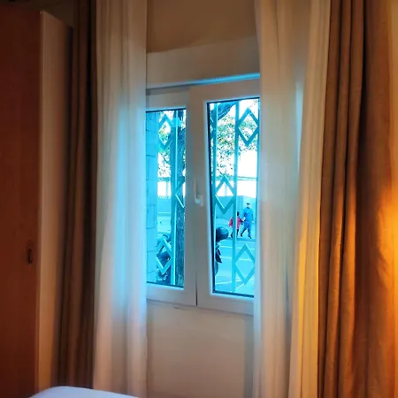 Apartment Studio Or With Private Bathroom Or With Shared Bathroom *