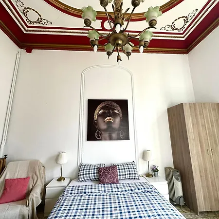 Barcelona Central Apartments