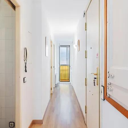 Sagrada Familia Avenida Gaudi Views&cozy Lounge Appartement *