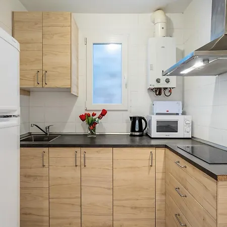 Apartamento Fridaysflats, Sagrado Silencio - 3 Bdr Right By Sagrada Familia *