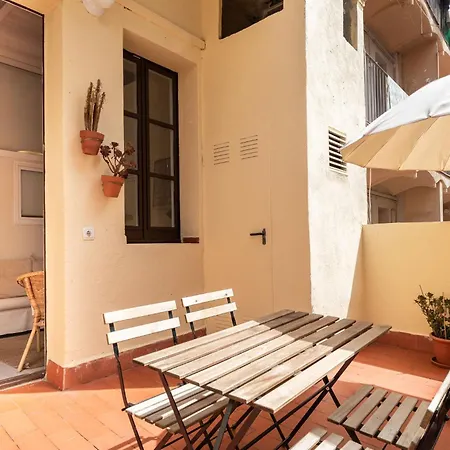 Apartment Terrace, Sun And Local Lifestyle In Gracia *