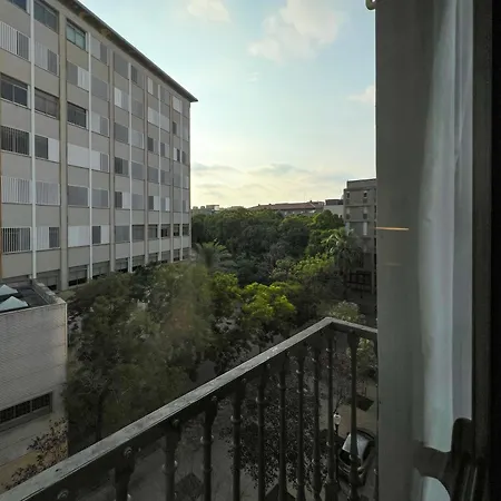 U-nique Est Barcelona