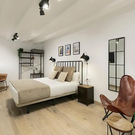 Apartment Keyfamily Loft Ramblas