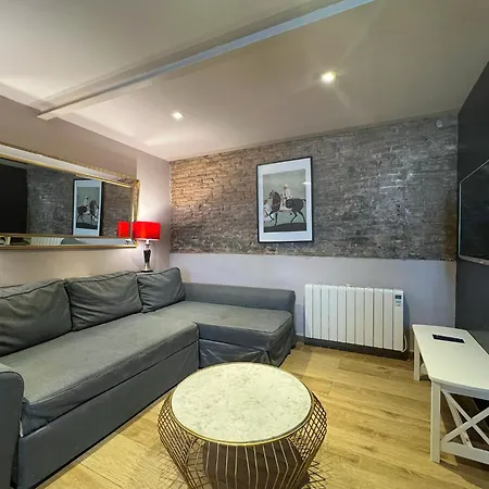 Apartment U-nique Est *