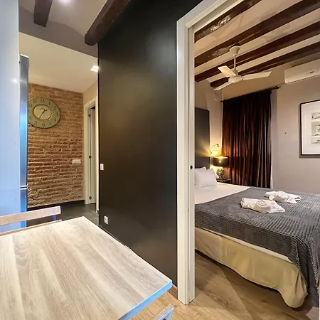 U-nique Est Apartment