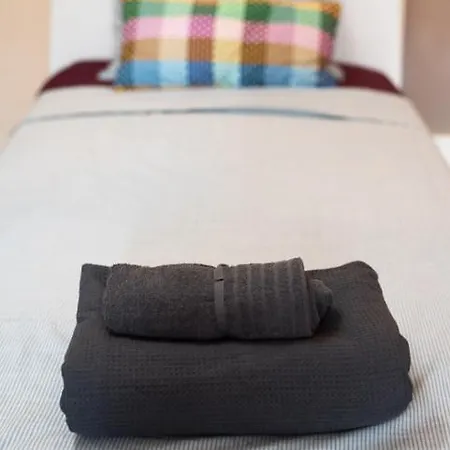 Hostel Traditional In Eixample *