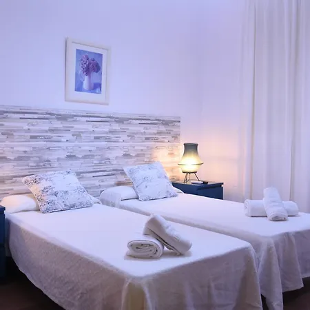 Ally's Bed&breakfast, Panzió