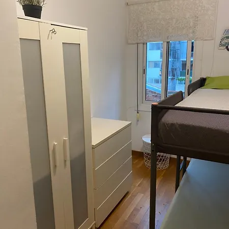 Apartment Tranquilo Cerca De La Sagrada Familia