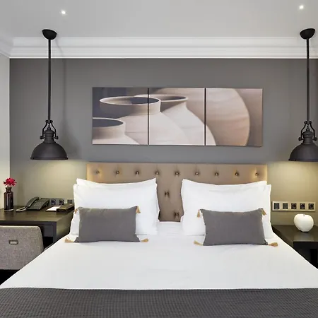 Hotel Cortes Rambla 3*