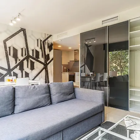 Ab Park Gueell-gaudi Apartment