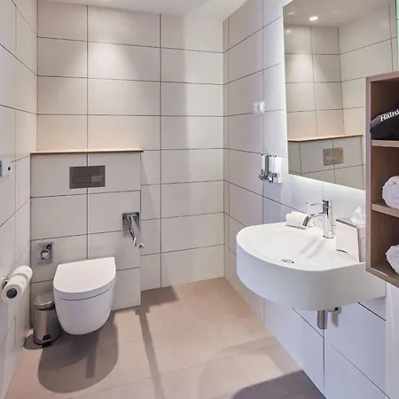 Hampton By Hilton Barcelona Fira Gran Via Hotel L’Hospitalet de Llobregat