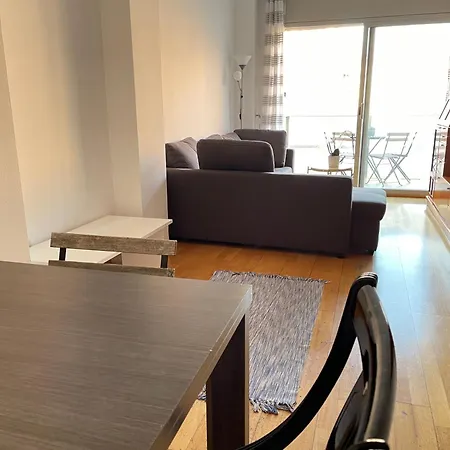 New! Amazing 2 Bedroom In Rambla Del Poblenou Apartment