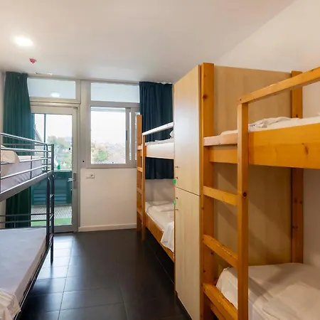 Hostal Inout