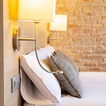 Hotell Arc La Rambla